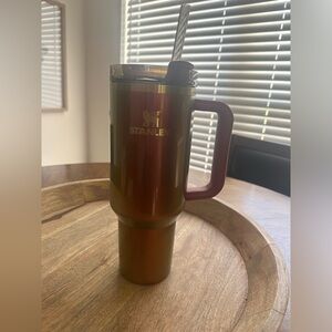 Lainey Wilson Stanley cup - great used condition